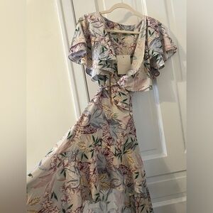 Flair sleeve ruffle floral floral printed dress